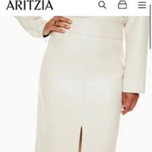 Nwt sold out Artizia pegu skirt cream size 10